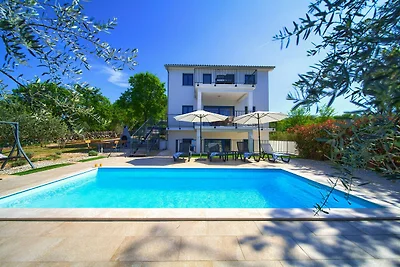 Villa Vista mit Pool und Meerblick