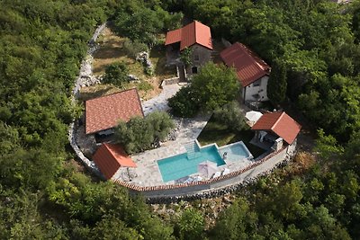 Charmante Villa Neval mit Pool