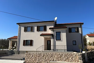 Charmante Villa Navis mit privatem Pool