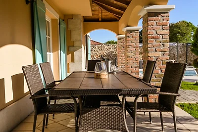 Charmante Villa Beleca mit privatem Pool