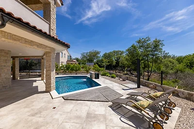 Villa Divina – Küstenvilla mit beheiztem Pool und Ladestation für Elektrofahrzeuge