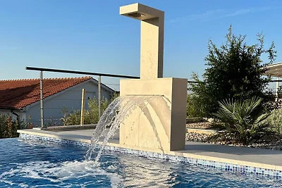 Villa Mikolina – Wellness & beheizter Pool mit Meerblick