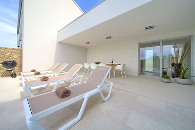 Villa Terra mit beheiztem Pool