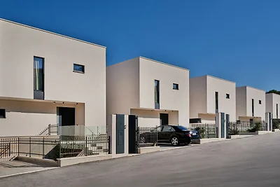 Mistral Villa – Ein Küstenrefugium voller Luxus und Design
