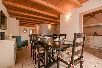 Charmante Villa Evita mit privatem Pool