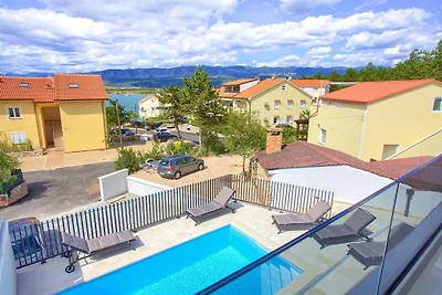 Villa Dama mit Pool und Meerblick