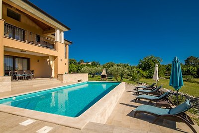 Fewo Villa Cecilia mit Pool