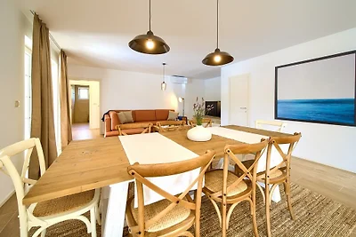 Villa Adria mit beheiztem Pool