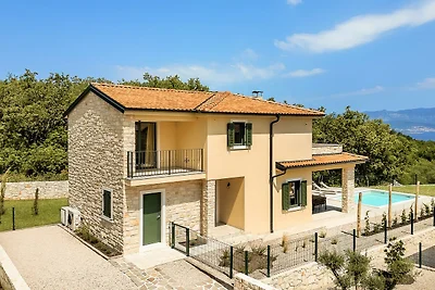 Villa Pinaza C mit beheiztem Pool__