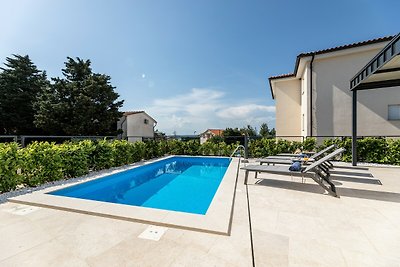 Villa Bella mit beheiztem Pool