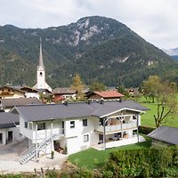 Herr S. Bernhard Herr S. Bernhard