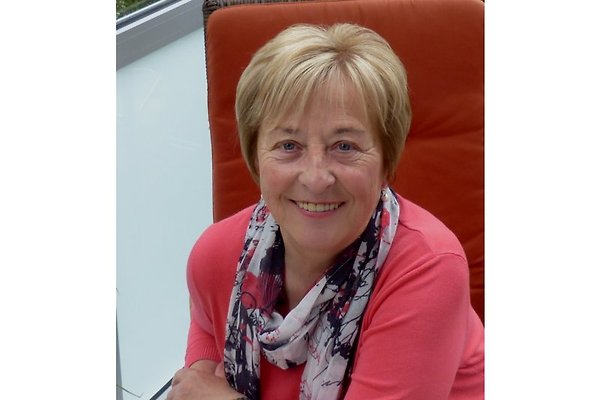 Frau D. Engeler Frau D. Engeler