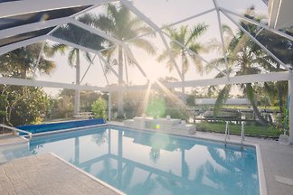 Villa RiverPearl