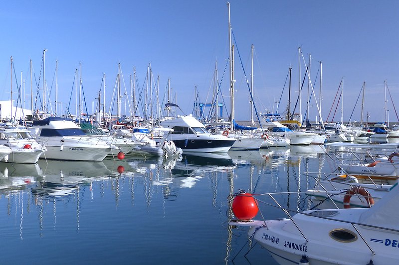 Der Hafen von Torre del Mar