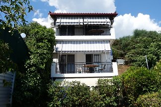 Appartement à Chrani