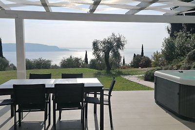 Holiday home relaxing holiday Toscolano Maderno