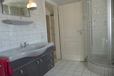 BIHS09001-FeHaus 'Inselmitt twee'