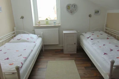 BIHS09001-FeHaus "Inselmitt twee