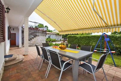 Villa Elvis