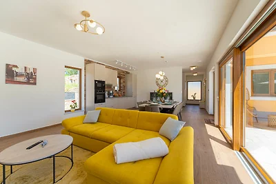 Villa Analucija