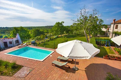 Villa Elvis
