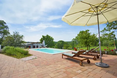 Villa Elvis