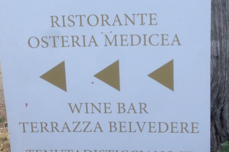 new opening, restaurant Tenuta di Sticciano, walking distance 200m