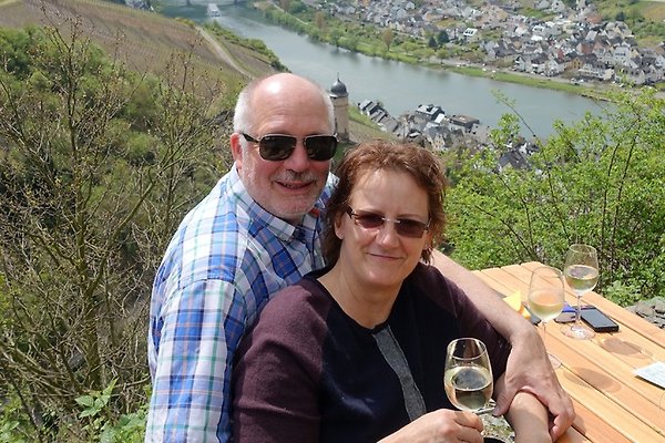 Frau W. Eudenbach Frau W. Eudenbach