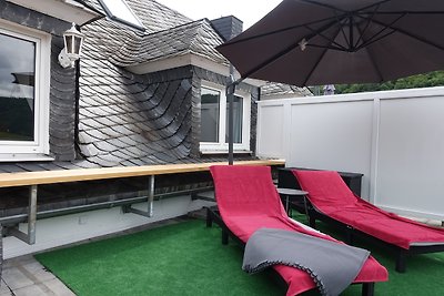 Mosellounge mit großer Dachterrasse