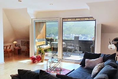 Collis mit Moselsicht und Balkon