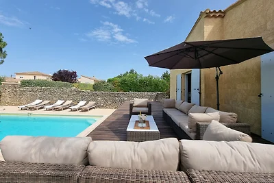 Jardin d'Uzès in der Nähe des Dorfes Uzès