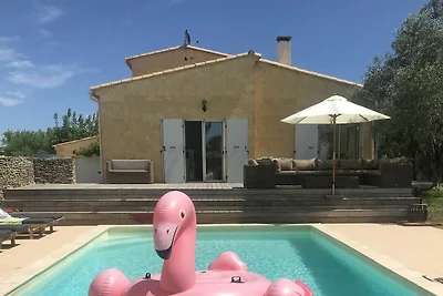 Jardin d'Uzès in der Nähe des Dorfes Uzès