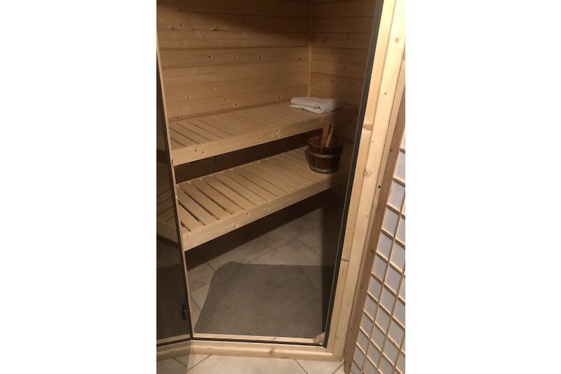 Sauna für bis zu 3 Personen