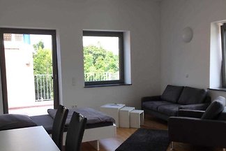 Lichtdurchflutetes-Business-Apartment 1...