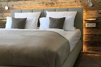 Luxus- Ferienwohnung mit privatem Wellness-...