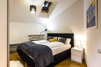 Emotion Living App. Cloud