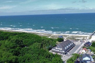 Doppelzimmer mit Balkon und Badewanne