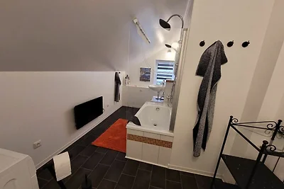 Appartement Ohne Kamin im Dachgeschoss