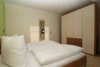 Ferienwohnung mit Kamin, Parkplatz und...