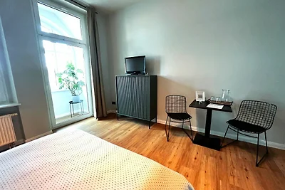 Apartment 4