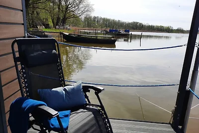 Hausboot Am See