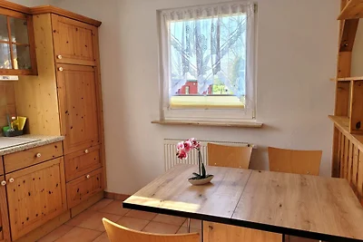 Kleines Ferienhaus mit Kamin