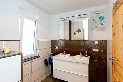 Ferienhaus Annett mit Seeblick und Kamin