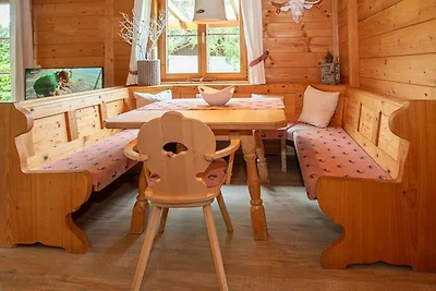 Modernes Holzhaus mit gemütlicher Atmosphäre...