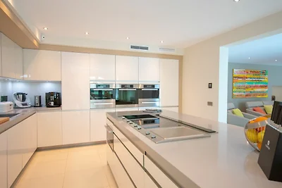44387 Villa Alegria