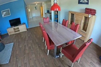 3 Raum Appartment mit Balkon