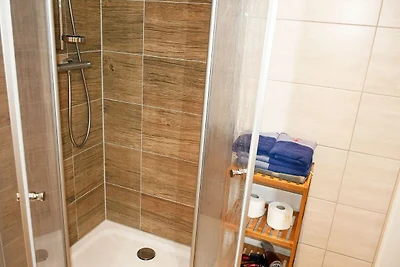 Ferienbungalow mit grossem Garten im Ostseeba...