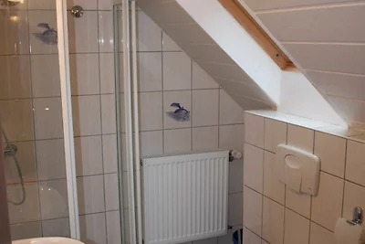 Kategorie E: 2-Raumwohnung für 4 Personen mit...