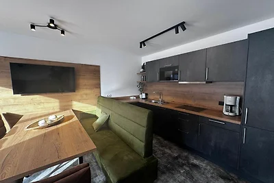 Home 6