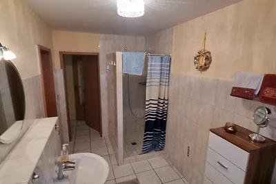 Ferienhaus Schlei-Ruhe in Ulsnis mitten im Na...